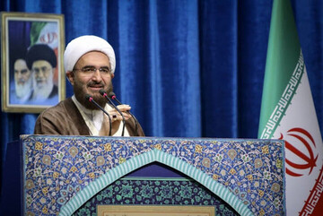 سخنان صریح امام جمعه تهران درباره حجاب/ بنیان سلوک الهی مدیریت غریزه جنسی است