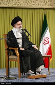 دیدار جمعی از معلمان با رهبر معظم انقلاب
