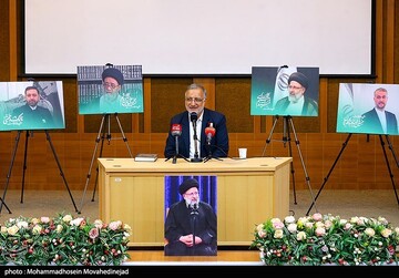 گرامیداشت شهید رئیسی در دانشکده الهیات دانشگاه تهران