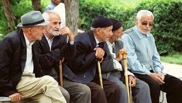 ۲۰ درصد جمعیت ایران سالمندان بالای ۶۵ سال هستند