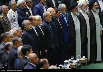 مراسم بزرگداشت شهدای خدمت در مجلس شورای اسلامی