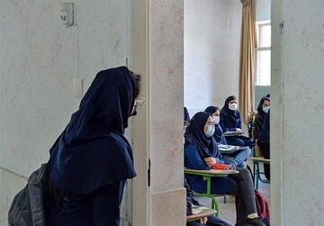 ثبت‌نام نکردن از دانش‌آموزان به دلیل نمره پایین قانونی نیست