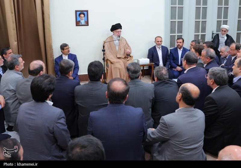 دیدار وزیر کشور و استانداران با رهبر معظم انقلاب