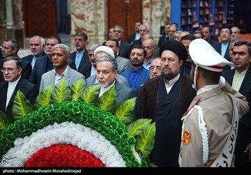 تجدید میثاق کارکنان وزارت امور خارجه با آرمان‌های امام خمینی (ره)