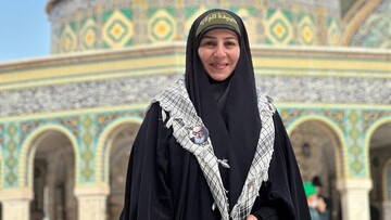 دختری که با یک جمله امام مقابل تانک اسرائیلی ایستاد + تصاویر