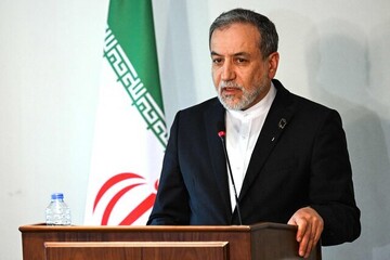 عراقچی: خواهان مذاکره با هیچکس نیستیم/ با آمریکا حرفی نداریم