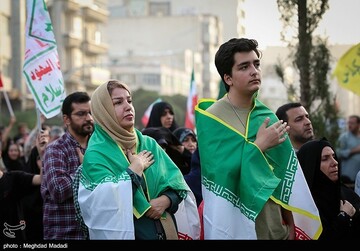تجمع مردمی در حمایت از نیرو‌های مسلح