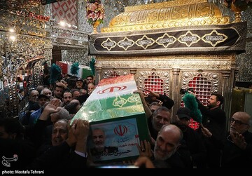 تشییع و خاکسپاری پیکر شهید «حسین سلامی» در حرم عبدالعظیم(ع)