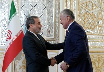 رایزنی تلفنی وزرای خارجه ایران و تاجیکستان