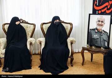 حضور قالیباف در منزل سرداران شهید رشید، سلامی و محققی