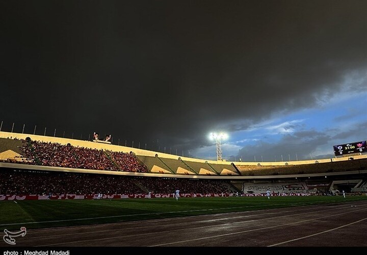 استقلال و پرسپولیس از مهر ماه در ورزشگاه آزادی