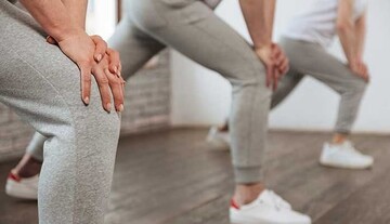 ۴ حرکت ساده برای محافظت از زانوها؛ بدون نیاز به باشگاه!