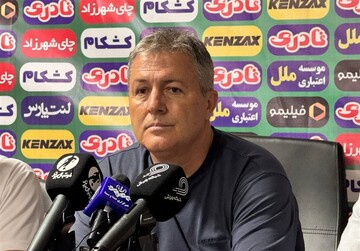 به دزدیدن وقت نمی‌توان فوتبال گفت