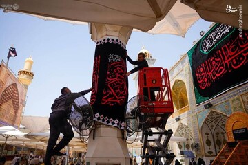 نصب کتیبه‌های شهادت امام حسن عسکری(ع) در حرم علوی