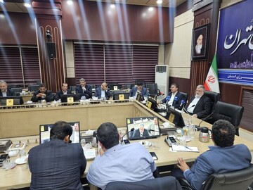 آغاز احداث ۱۶۷ مگاوات انرژی خورشیدی در ۸۷ واحد صنعتی تهران/ صدور پروانه احداث ۹۵۶۹ مگاوات انرژی خورشیدی