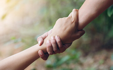 چطور به دوست بیکار و بی انگیزه کمک کنیم؟
