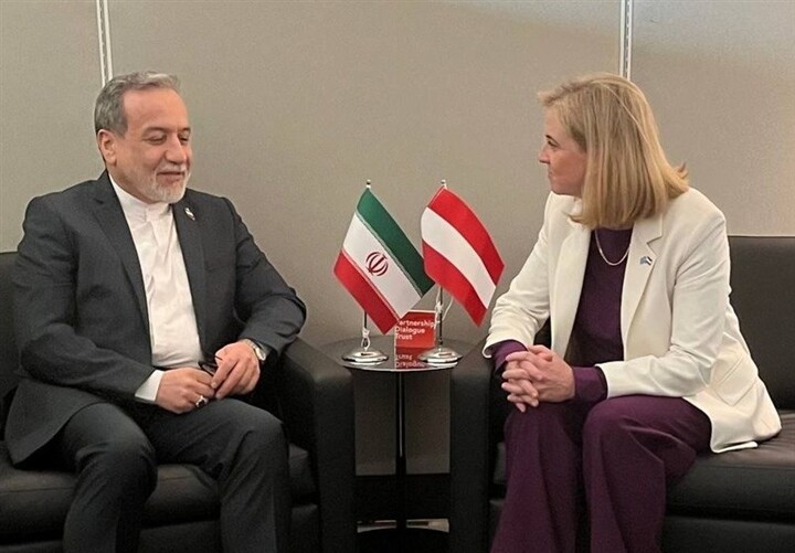 دیدار وزیر امور خارجه با همتای اتریشی