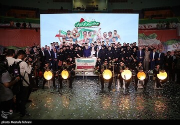 جشن ملی قهرمانی کشتی