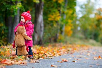 دختر ۳ ساله‌ام بدون یک سری وسایل‌اش، هیچ جا نمی‌آید!