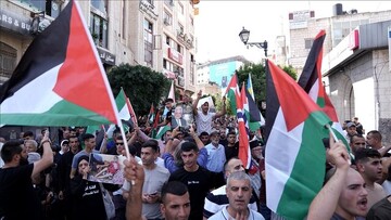 فلسطینیان کرانه باختری، حمله به ناوگان «الصمود» را محکوم کردند