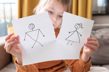 به خاطر بچه‌ ها با همسرتان زندگی می‌ کنید؟