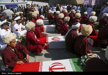 بازگشت پیکر 44 شهید از مرز شلمچه به کشور