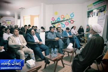 برگزاری مراسم بزرگداشت از روز نخبگان در مرکز مشارکت های فرهنگی و اجتماعی مهاجرین افغانستانی استان قم