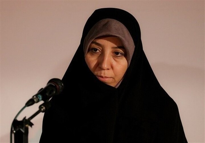 مشاور امور بانوان رئیس مجلس: دشمنان‌ کانون خانواده را هدف قرار داده‌اند