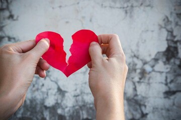 به رابطه شکست خورده مان بازگردیم؟