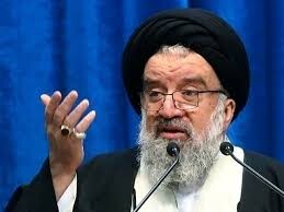 خاتمی: مرحوم آیت الله میرزای نائینی معتقد به آمیختگی دین با سیاست بود