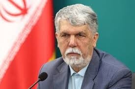 صالحی: تئاتر خیابانی هنری متعهد که مخاطب را به اندیشیدن فرامی‌خواند