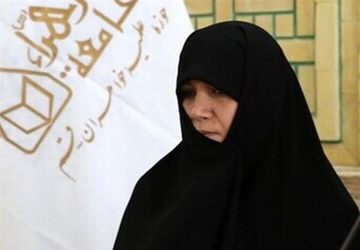 الگوی اسلامی خانواده همچنان کارآمد است