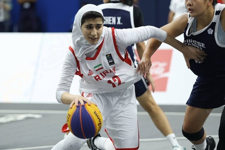 دختران و بسکتبال