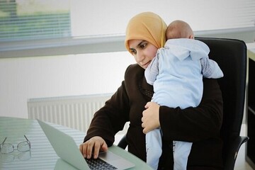 جزئیاتی از دستورالعمل کاهش سن بازنشستگی برای مادران شاغل