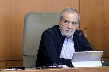 پزشکیان: اقتصاد با دستور اداره نمی‌شود