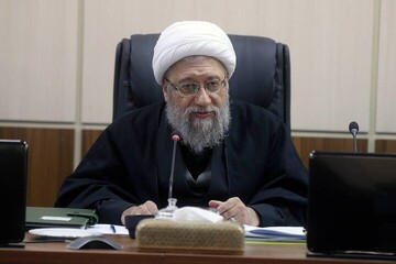 آیت الله آملی لاریجانی: تسلیم شدن جبهه مقاومت توهم است