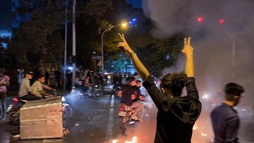 وقت گذار از ساده انگاری فرهنگی در تربیت نوجوانان