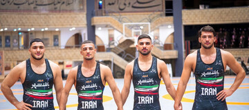 کشتی آزاد جوانان قهرمانی جهان؛ صعود خلیلی و محمدنژاد به نیمه‌نهایی