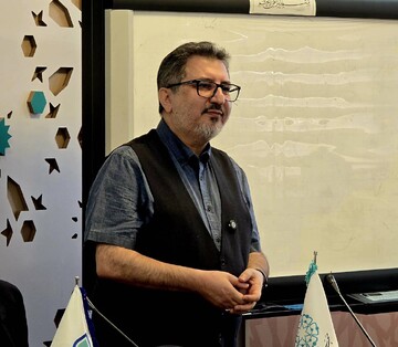 «حامین»؛ ایده‌ای برای تبدیل معلمان به پل ارتباطی خانواده و مدرسه